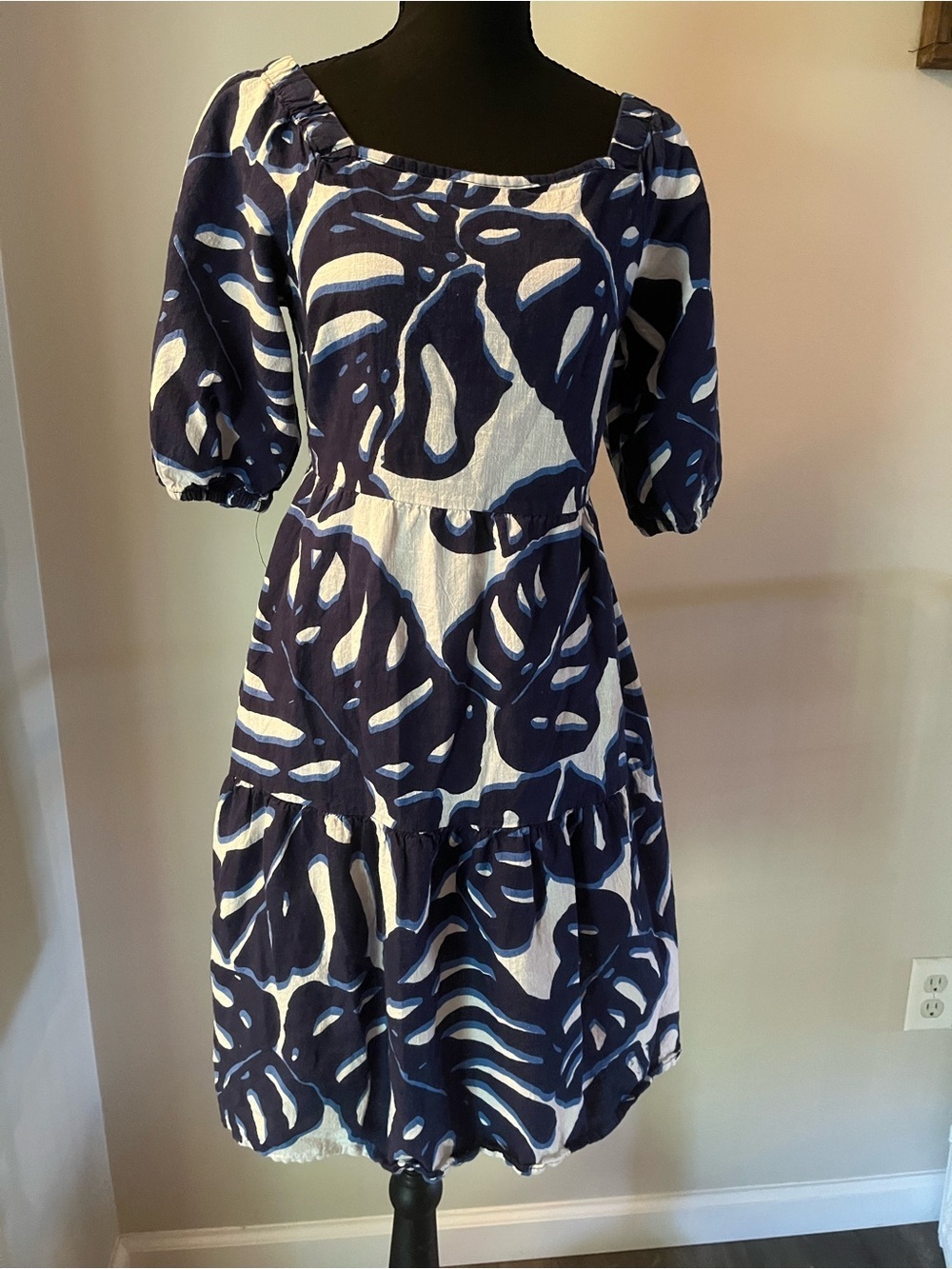 Mlle Gabrielle Navy White Blue Abstract Puff Sleeve Dress Small